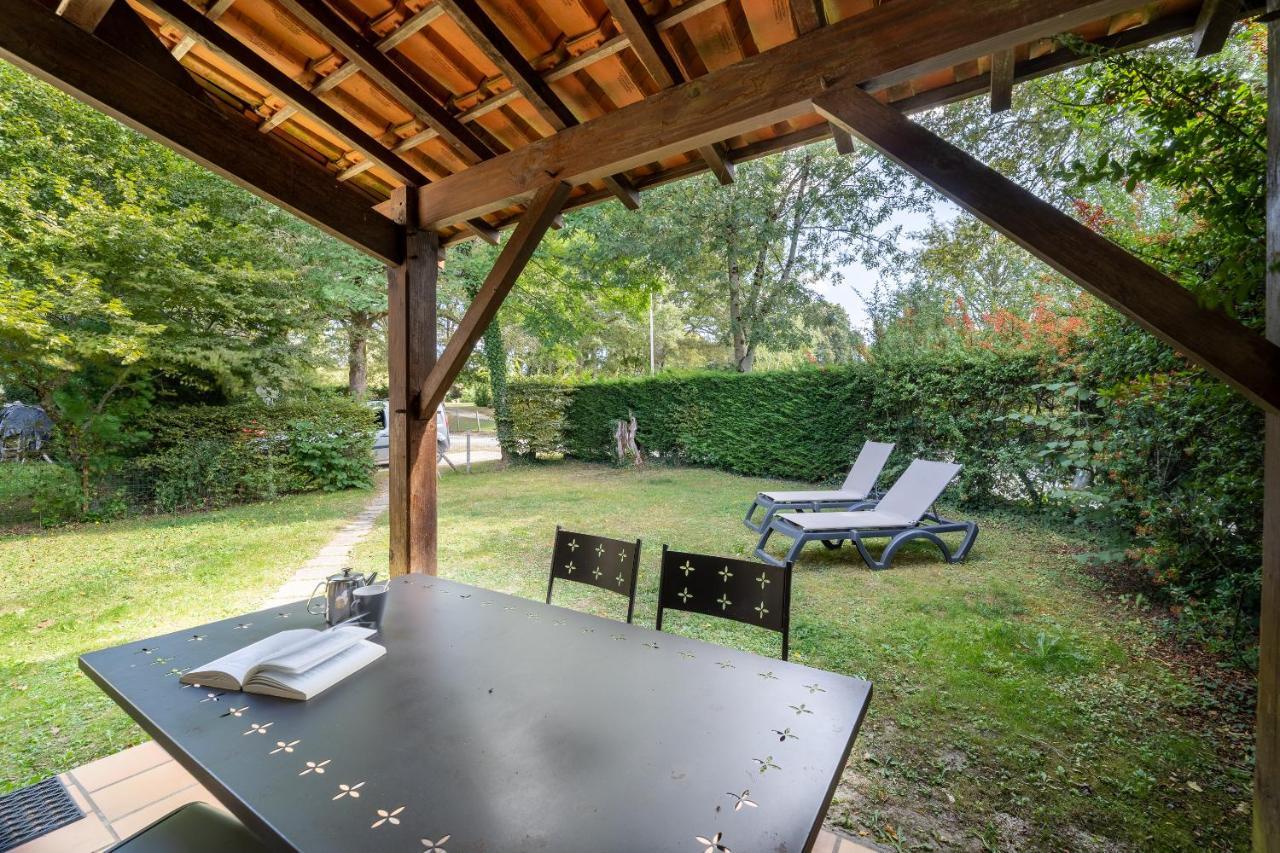 Camping Les Gorges Du Chambon Hotel Eymouthiers  Bagian luar foto