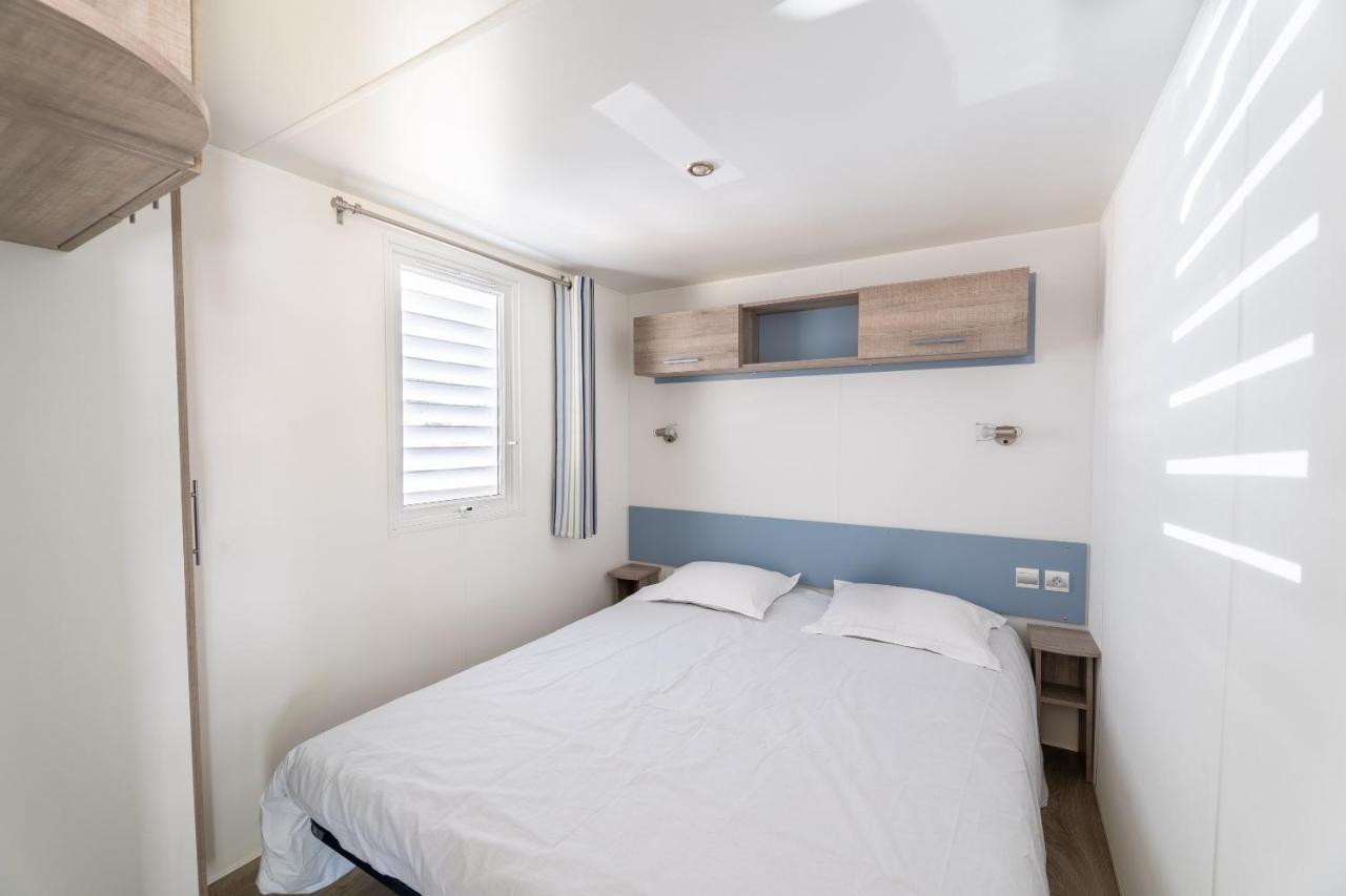 Camping Les Gorges Du Chambon Hotel Eymouthiers  Bagian luar foto